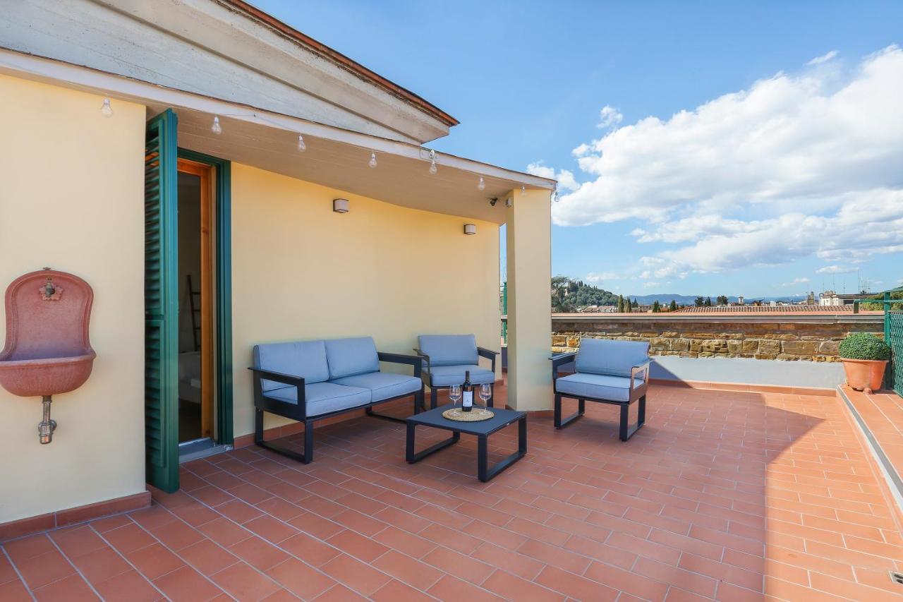 Penthouse With Big Terrace In Oltrarno Apartamento Florença Exterior foto