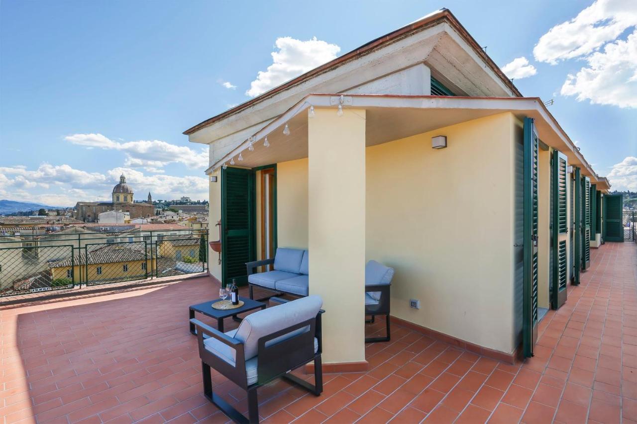 Penthouse With Big Terrace In Oltrarno Apartamento Florença Exterior foto